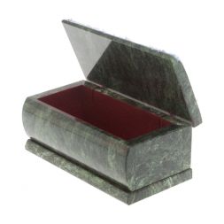 Шкатулка "Домик в зимнем лесу" камень змеевик 15х7,5х6 см