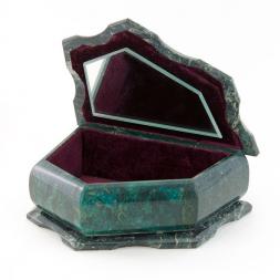 Шкатулка камень змеевик 17х13х8 см