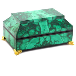 Ларцы из камня