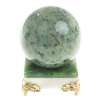 Шары из нефрита